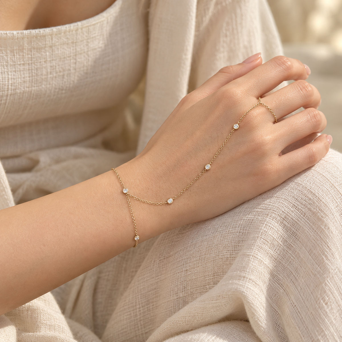 Nofar Hand Chain